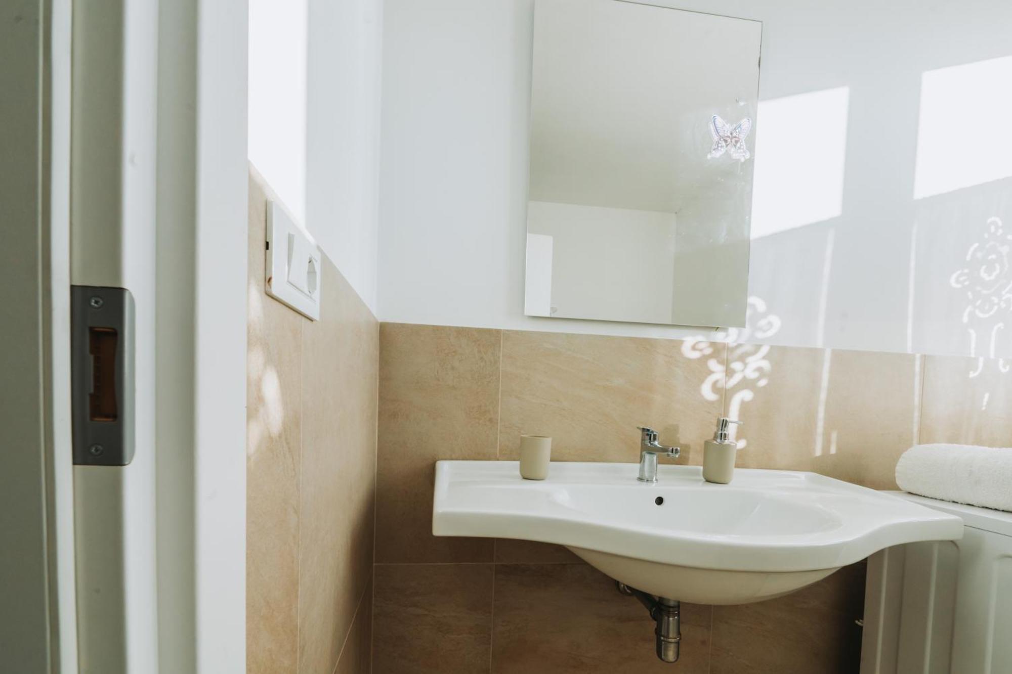 Rediesis Apartments Camerano Kültér fotó
